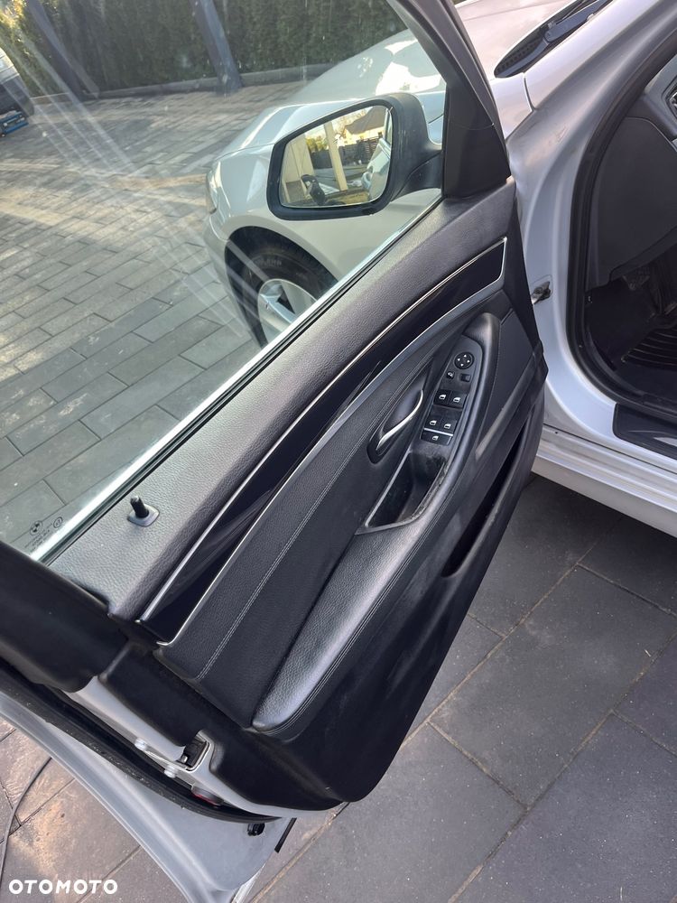 BMW Seria 5 530d - 5
