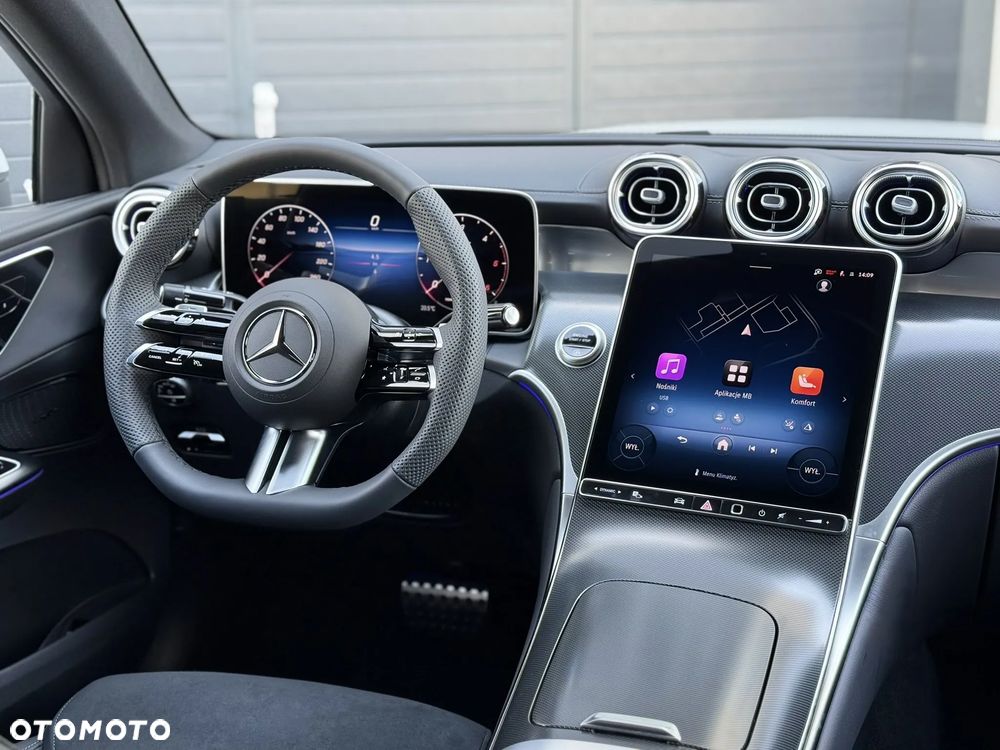 Mercedes-Benz GLC - 14