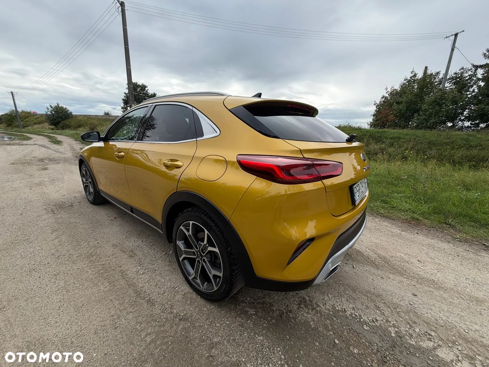 Kia XCeed 1.6 CRDi SCR L Business Line DCT - 2