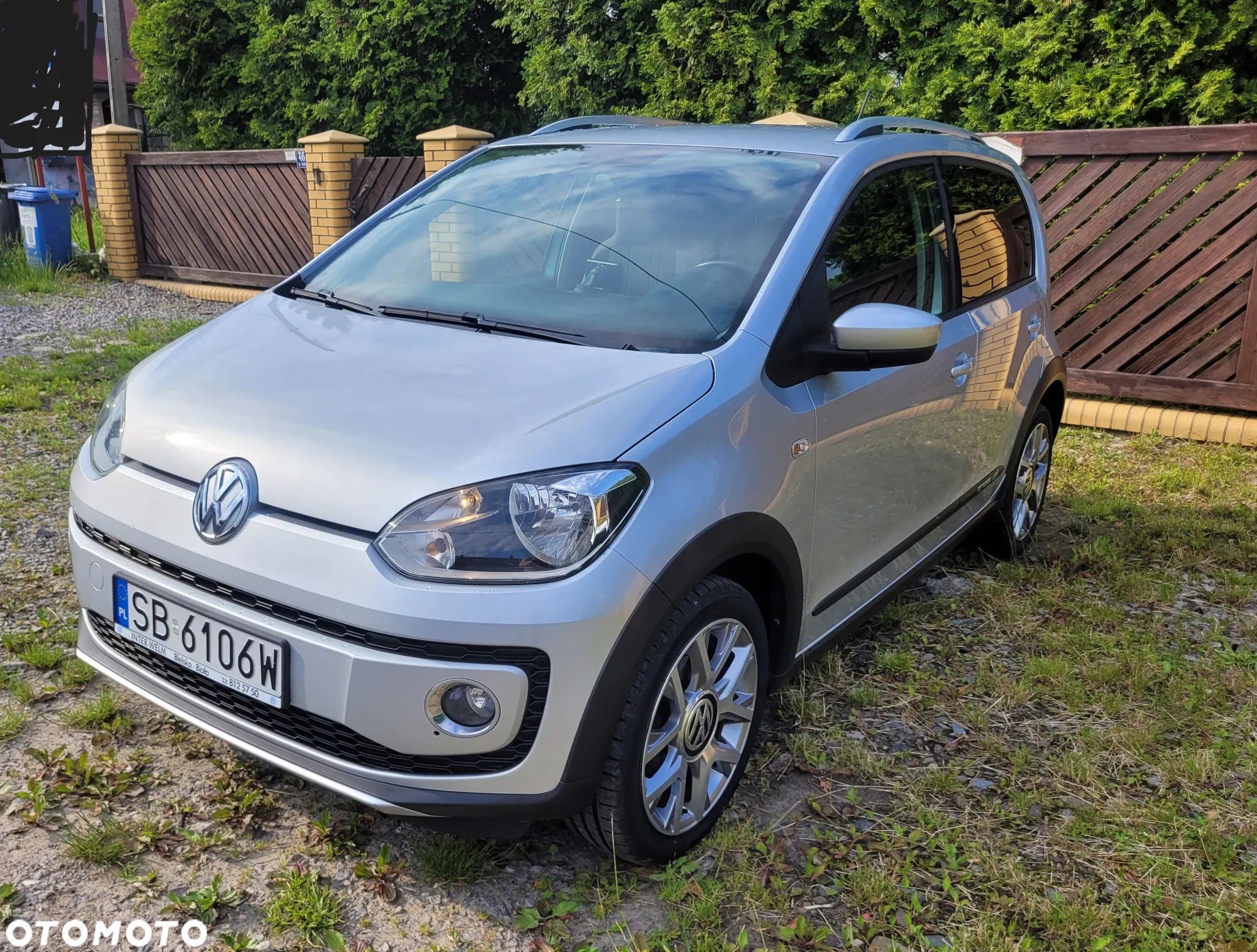 Volkswagen up! 1.0 cross - 1