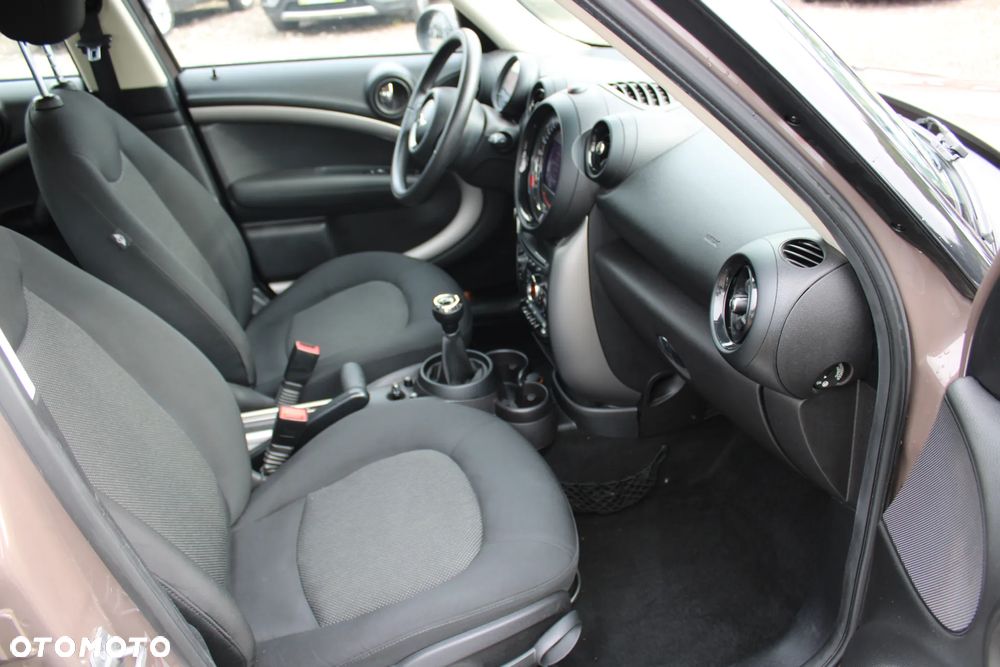 MINI Countryman One D - 10