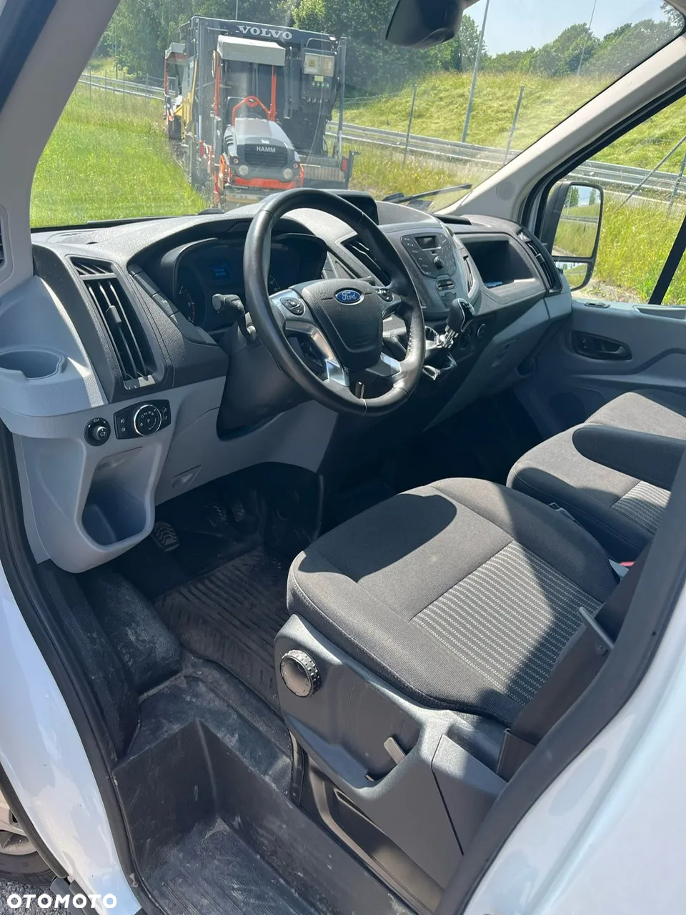 Ford Transit - 12