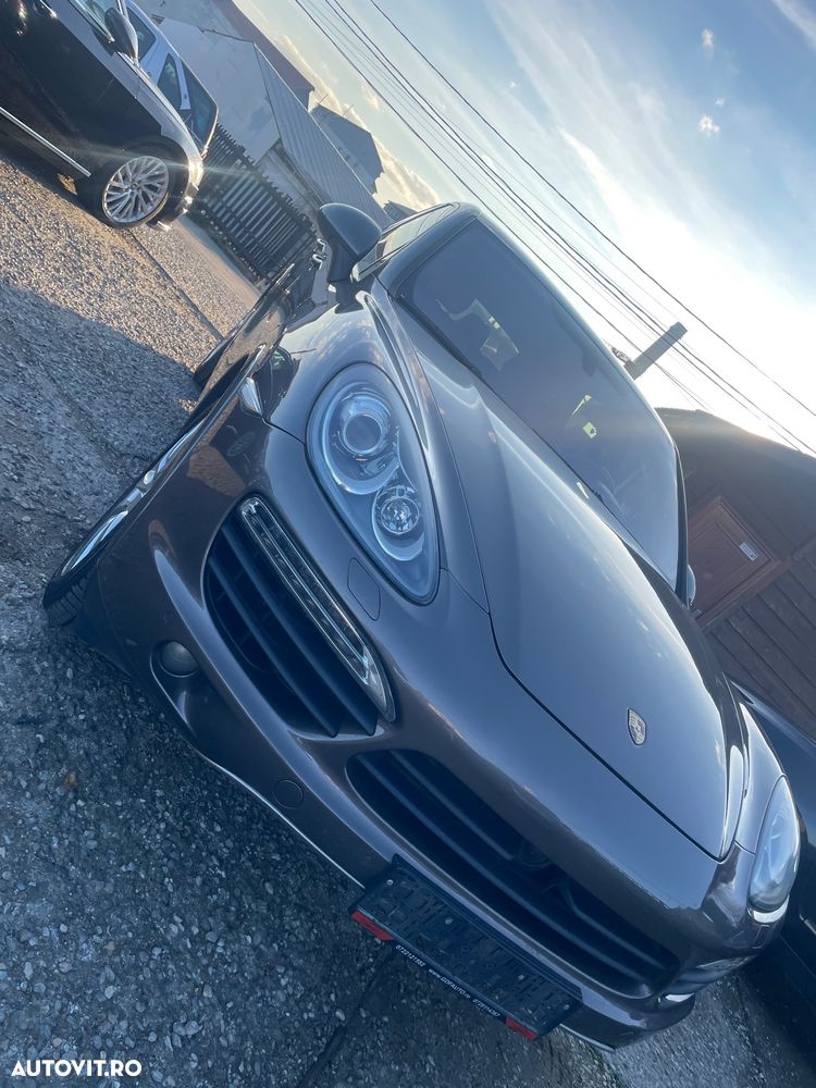 Porsche Cayenne S Hybrid V6 3.0L Aut. - 2