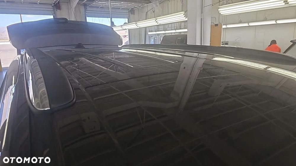 Chrysler Pacifica - 17