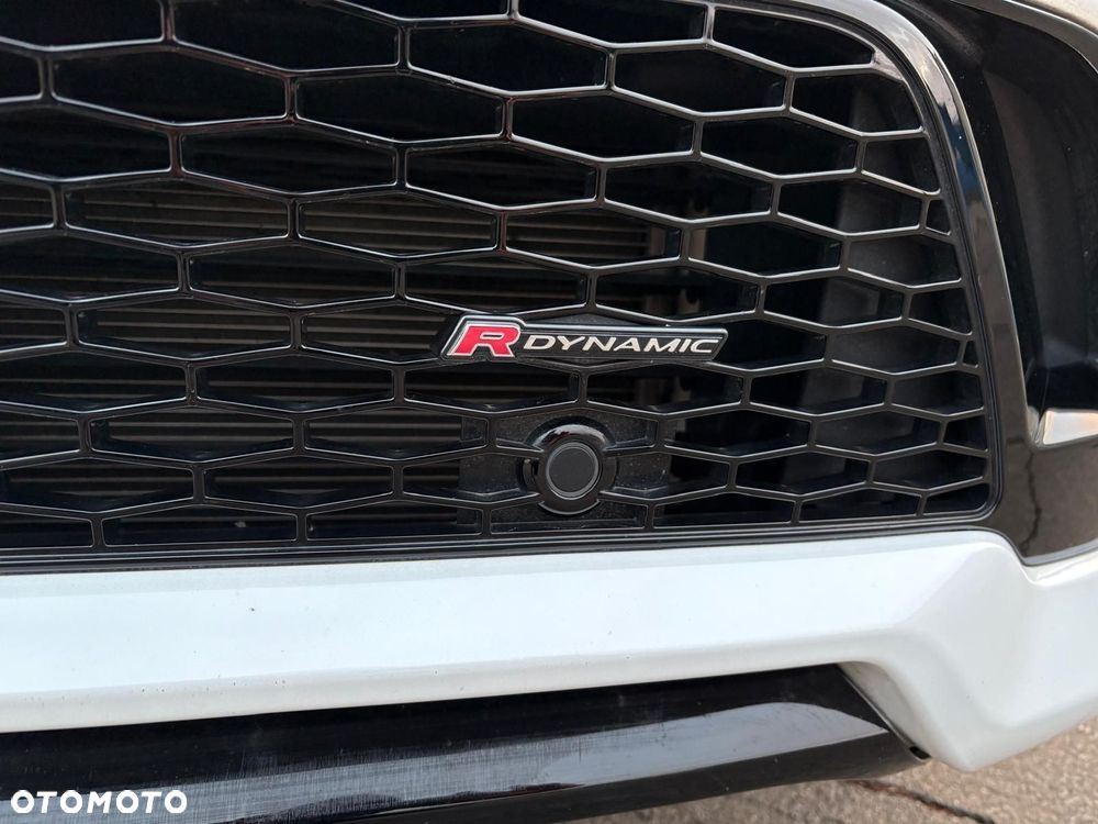 Land Rover Discovery Sport 2.0 D240 R-Dynamic SE - 16