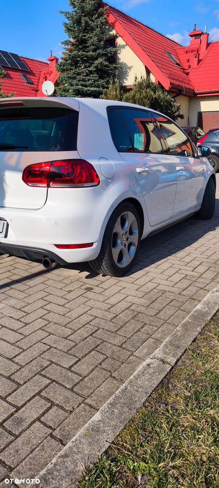 Volkswagen Golf 2.0 GTI - 21