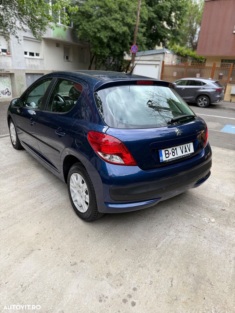 Peugeot 207 - 3