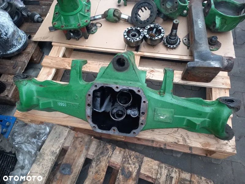 Most Carraro 20.09 napęd przód obudowa atak talerz mechanizm różnicowy John Deere 5615F - 3
