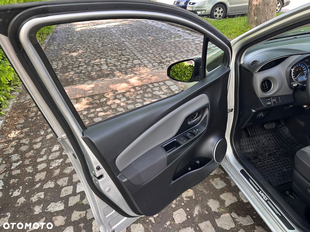 Toyota Yaris 1.5 VVT-i Edition-S - 15