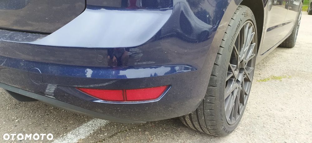 Volkswagen Touran 2.0 TDI BMT Highline - 8