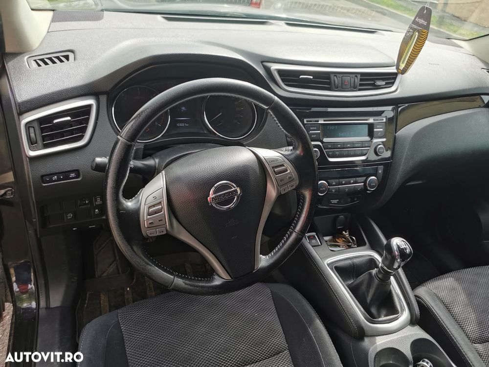 Nissan Qashqai 1.6 DCI Start/Stop 4X4-i Acenta - 7