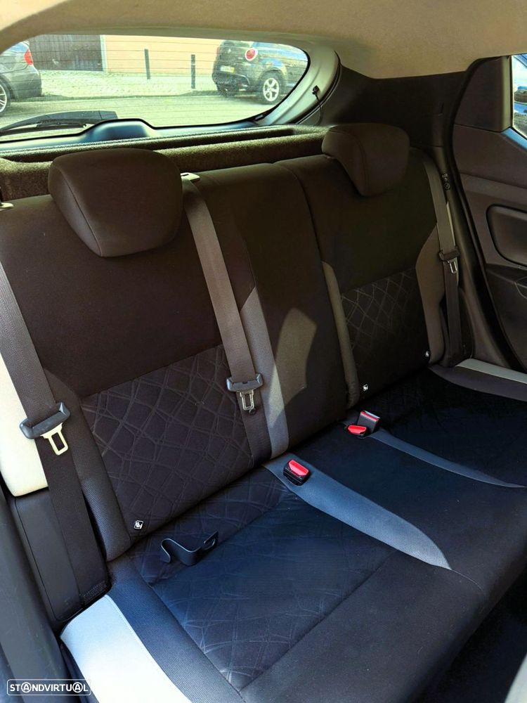 Nissan Micra 0.9 IG-T N-Connecta Lifestyle S/S - 20