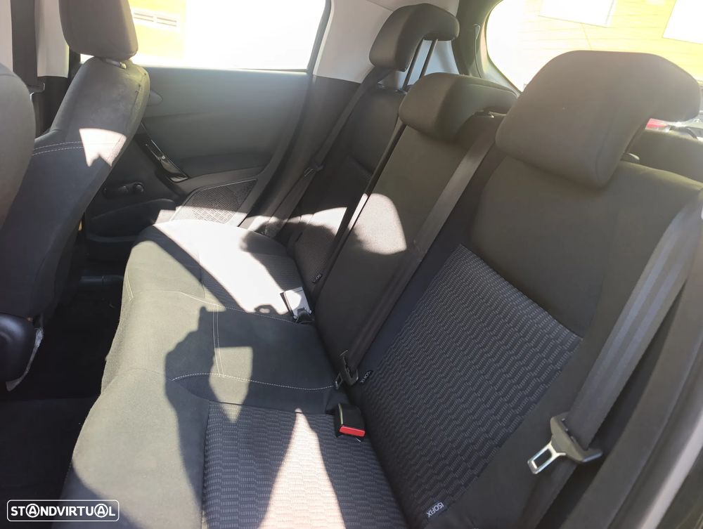 Peugeot 208 PureTech 82 ETG5 Stop & Start Active - 17