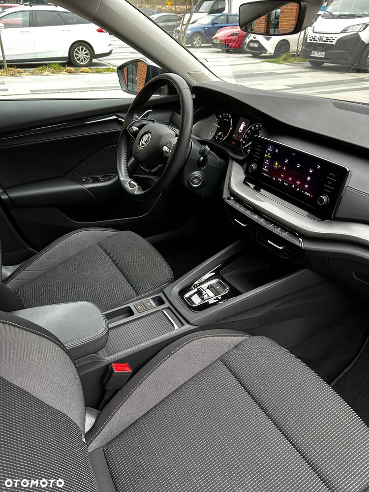 Skoda Octavia 2.0 TDI Ambition DSG - 33