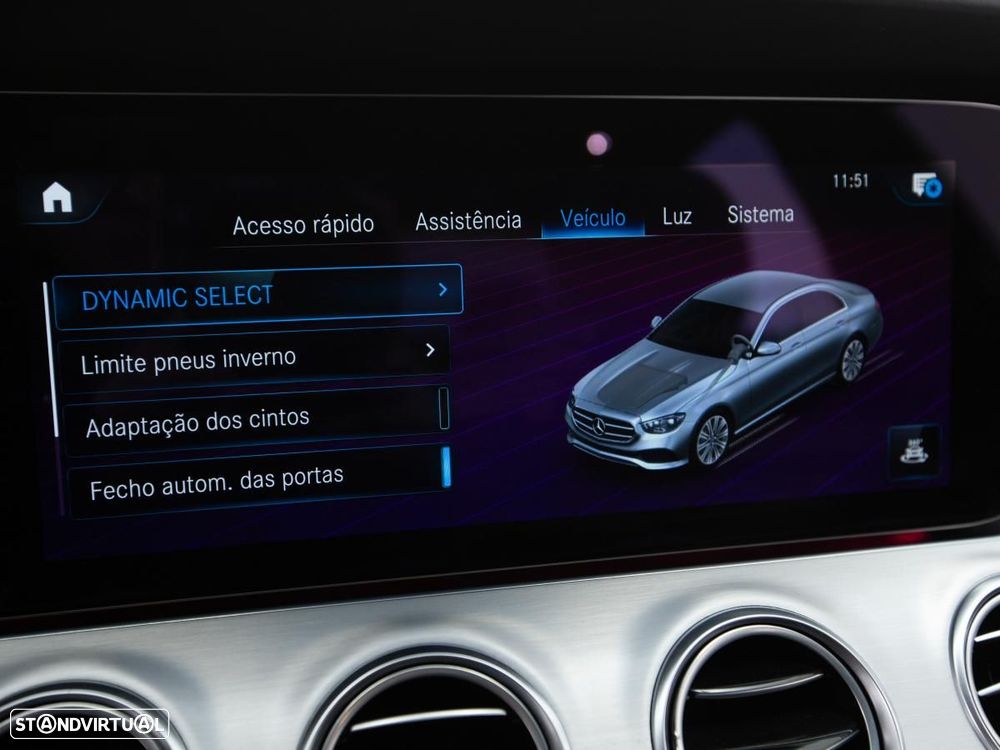 Mercedes-Benz E 300 de 4Matic 9G-TRONIC - 34
