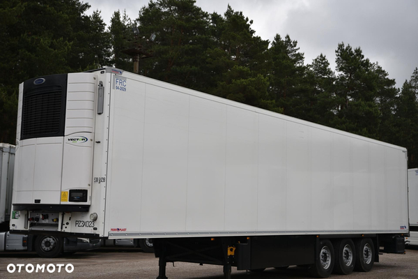 Schmitz Cargobull SKO FP 60 Carrier Vector 1550
