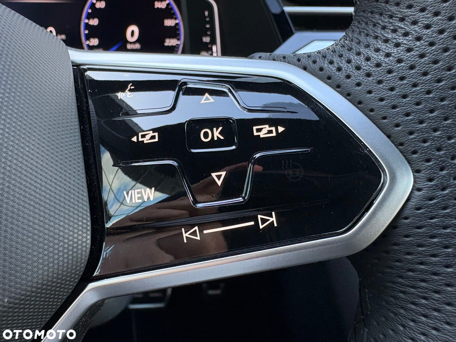 Volkswagen Arteon 2.0 TSI R-Line DSG - 26