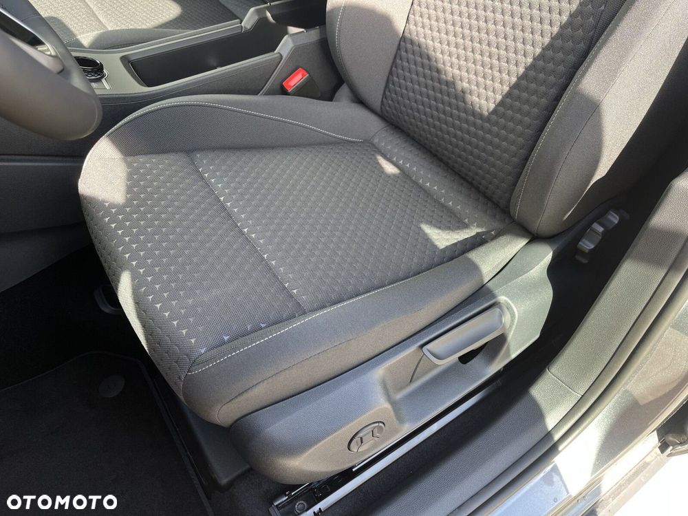 Volkswagen T-Roc 1.5 eTSI Life DSG - 12