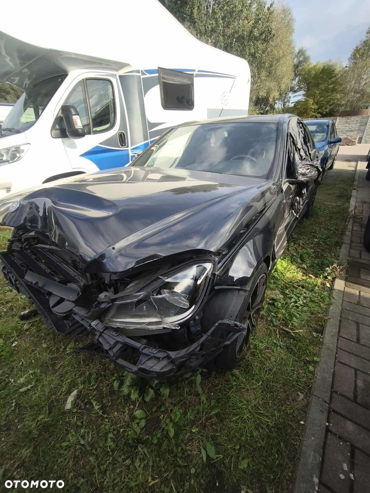 Mercedes-Benz Klasa C 300 4Matic 7G-TRONIC Avantgarde - 3