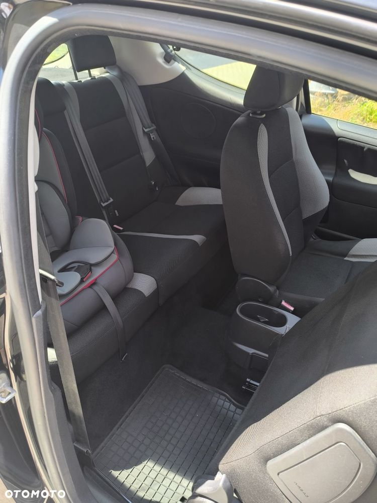 Peugeot 207 - 5