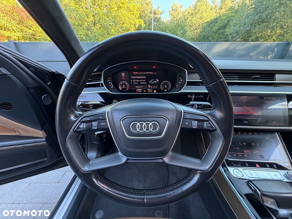 Audi A8 - 23