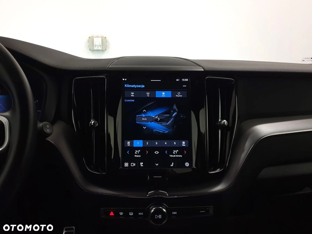 Volvo XC 60 B4 D Geartronic RDesign - 20