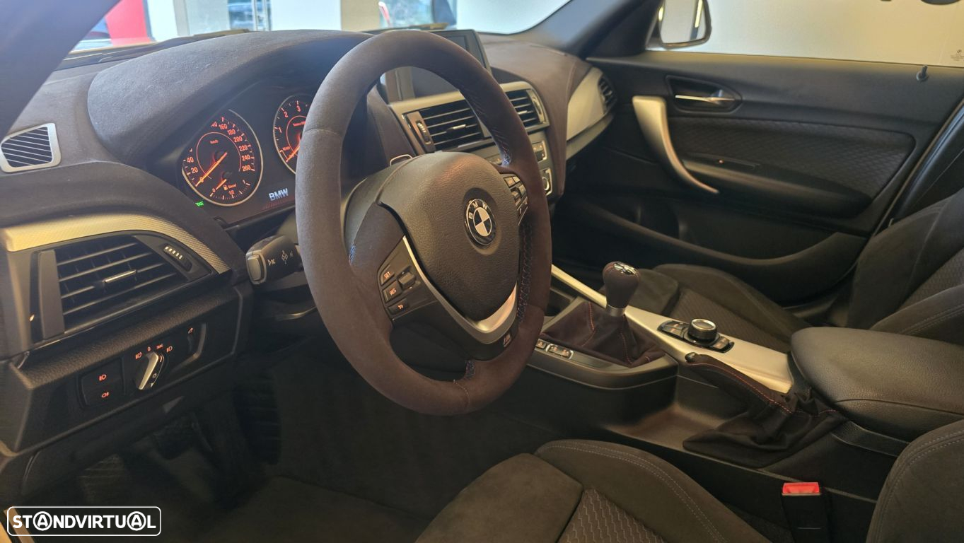 BMW 118 d Pack M - 37