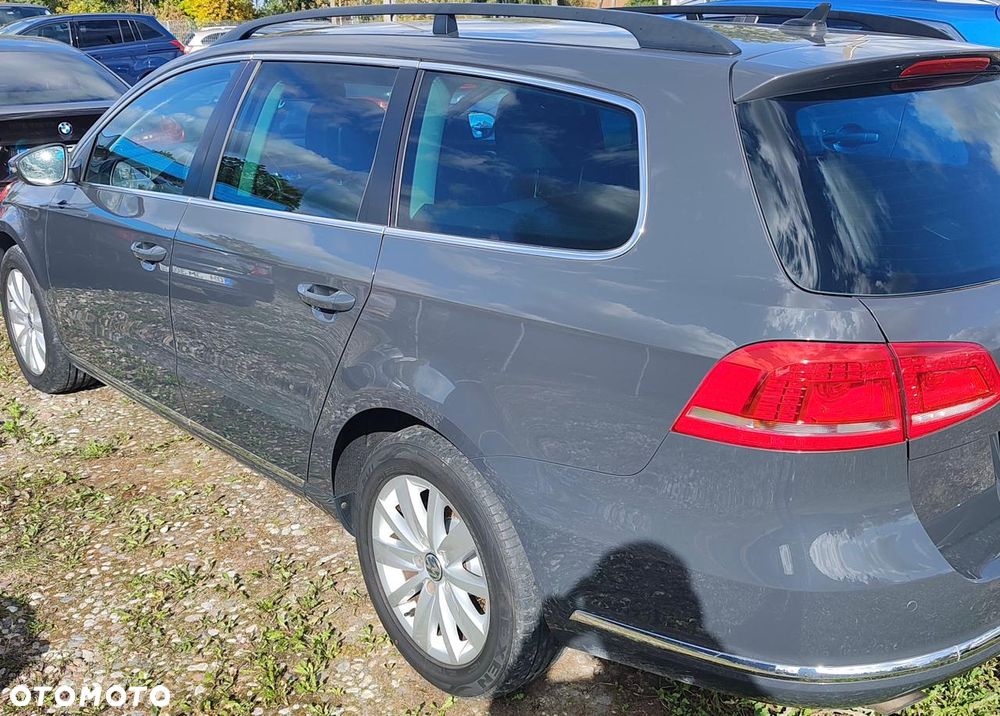 Volkswagen Passat 2.0 TDI 4Motion DSG BlueMotion Tech Comfortline - 5