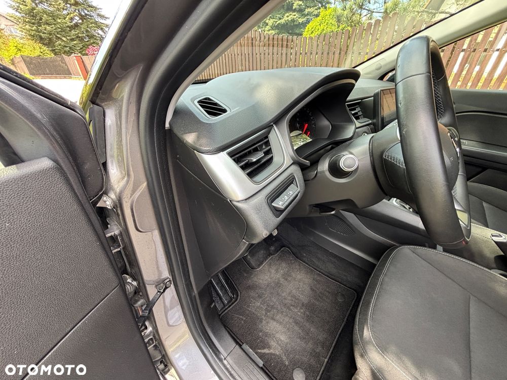 Renault Captur TCe 100 INTENS - 10
