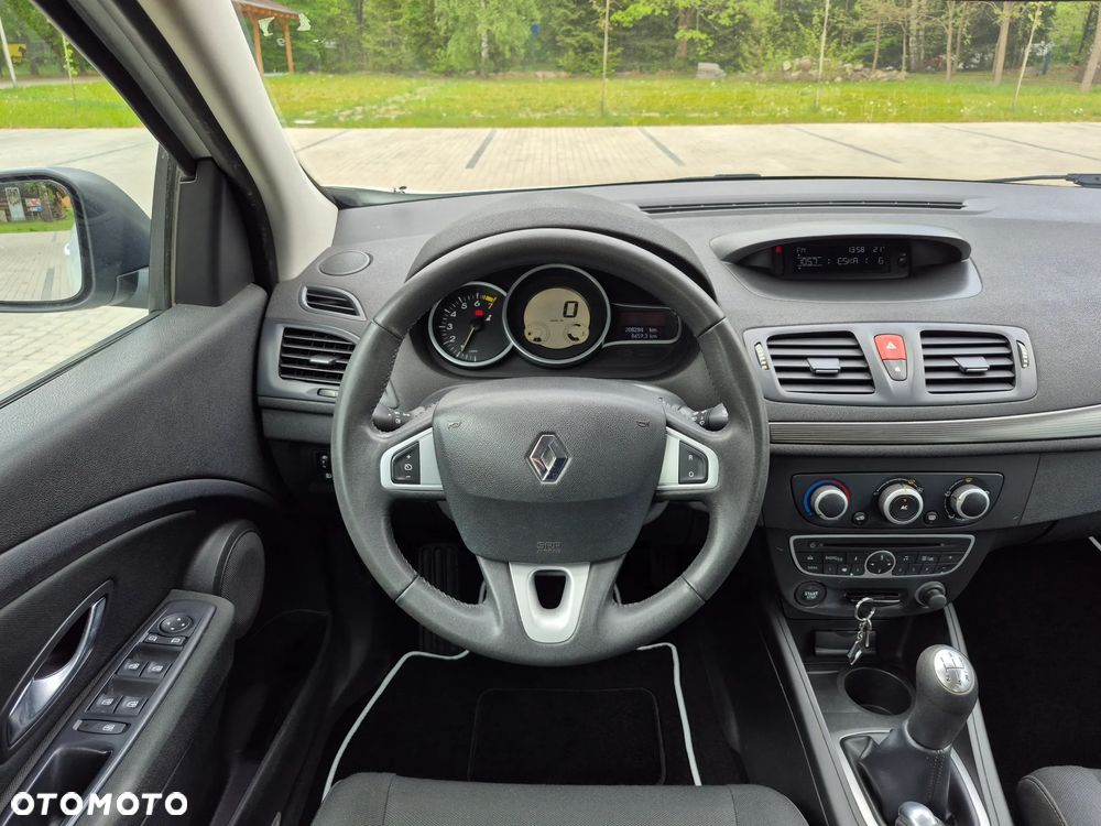 Renault Megane 1.6 16V 100 Expression - 13