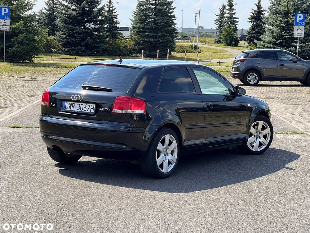 Audi A3 3-drzwiowe 2.0 TDI Attraction - 3