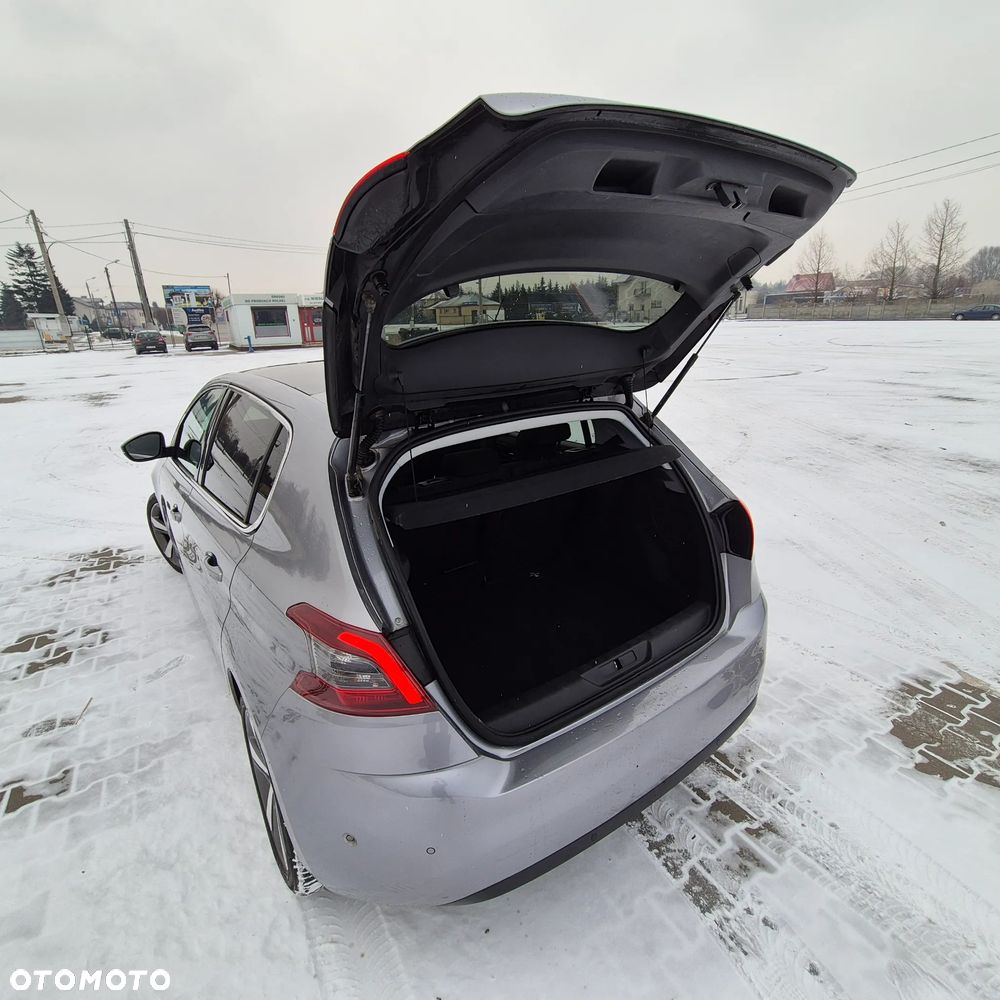 Peugeot 308 1.2 PureTech Allure S&S - 8