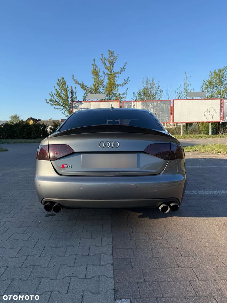 Audi S4 Limousine - 10