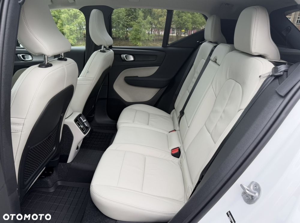 Volvo XC 40 B5 AWD Ultimate Bright - 18