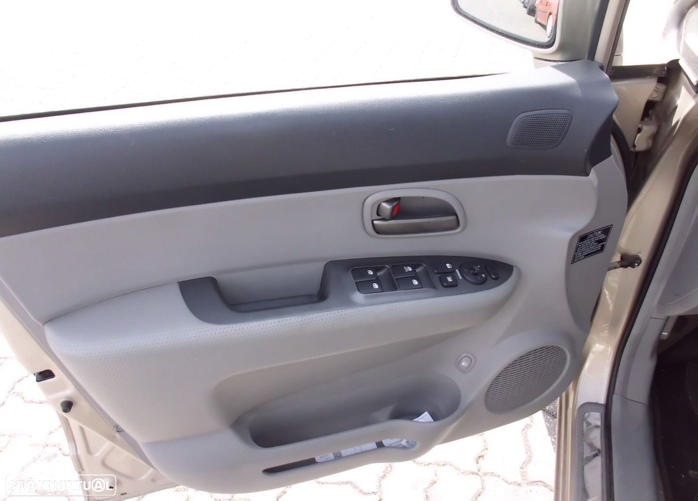 Peças Kia Carens  2006 - 6