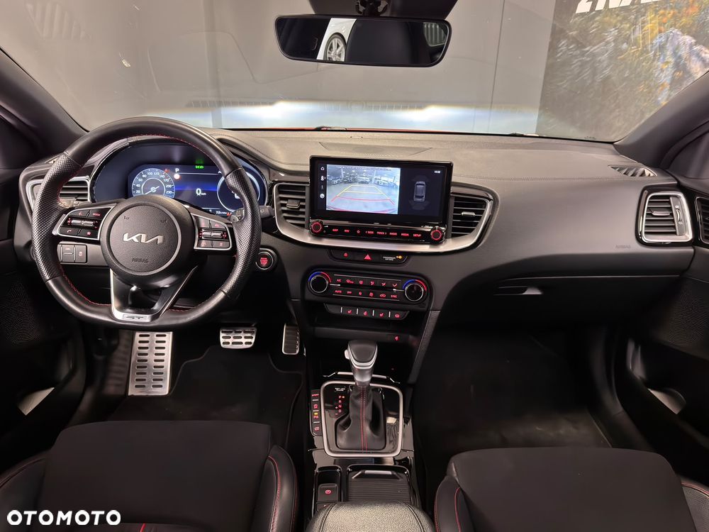 Kia ProCeed 1.6 T-GDI GT DCT - 17