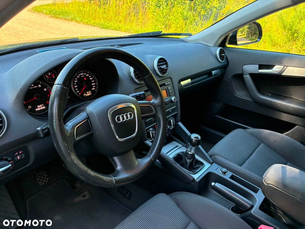 Audi A3 Sportback 1.8 TFSI Attraction - 17