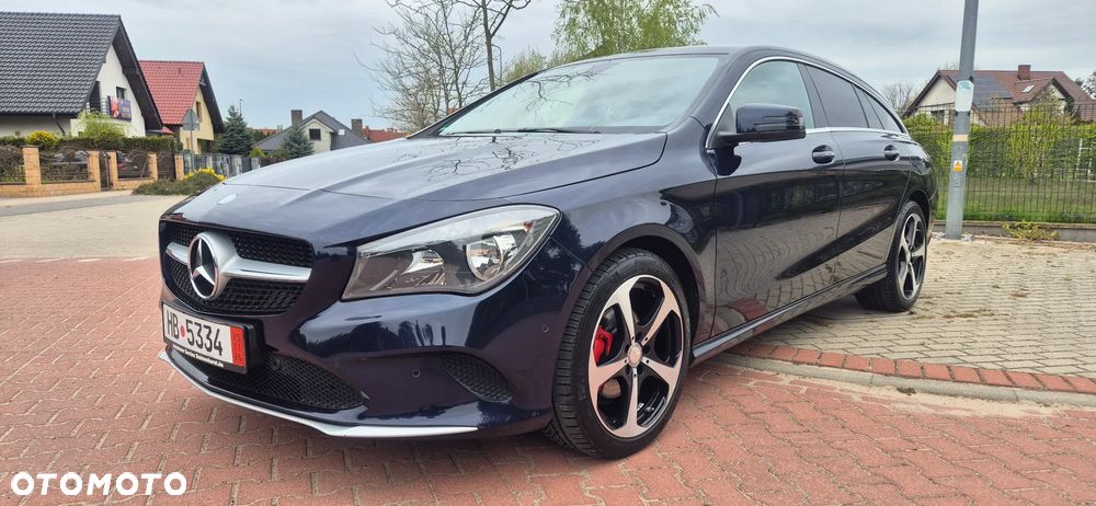 Mercedes-Benz CLA - 17