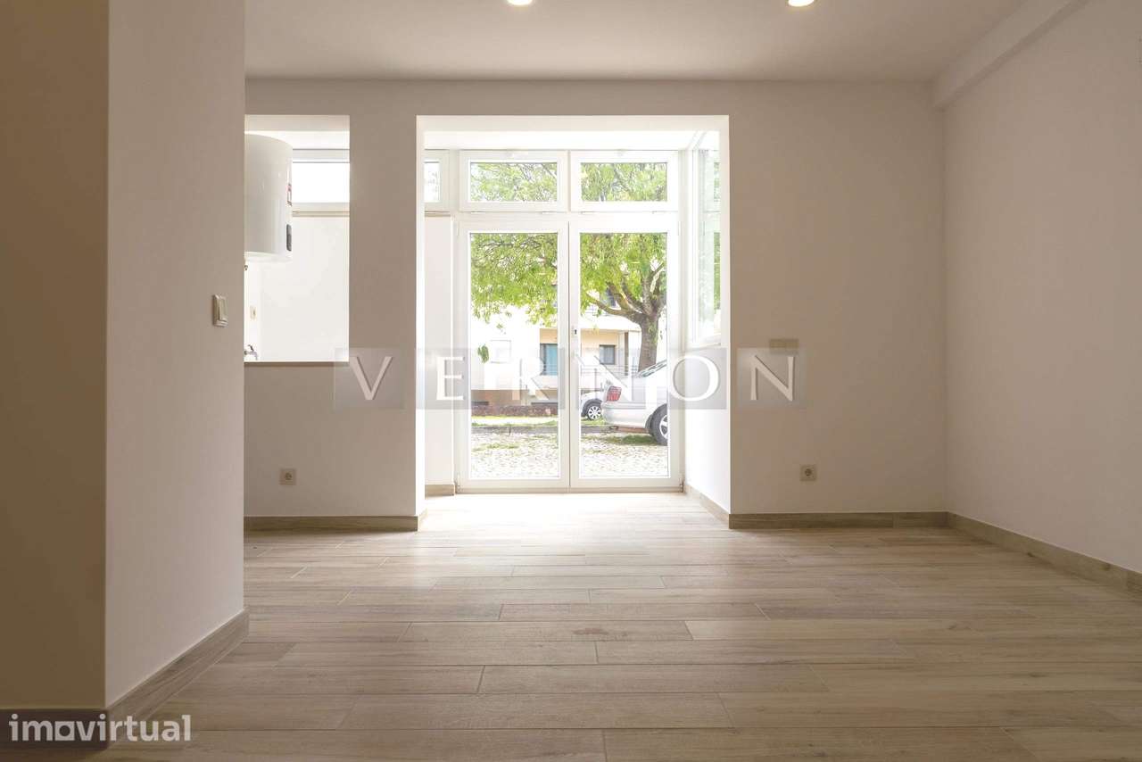 Apartamento T1 no R/Chão renovado no centro da cidade de Silves - Grande imagem: 2/24