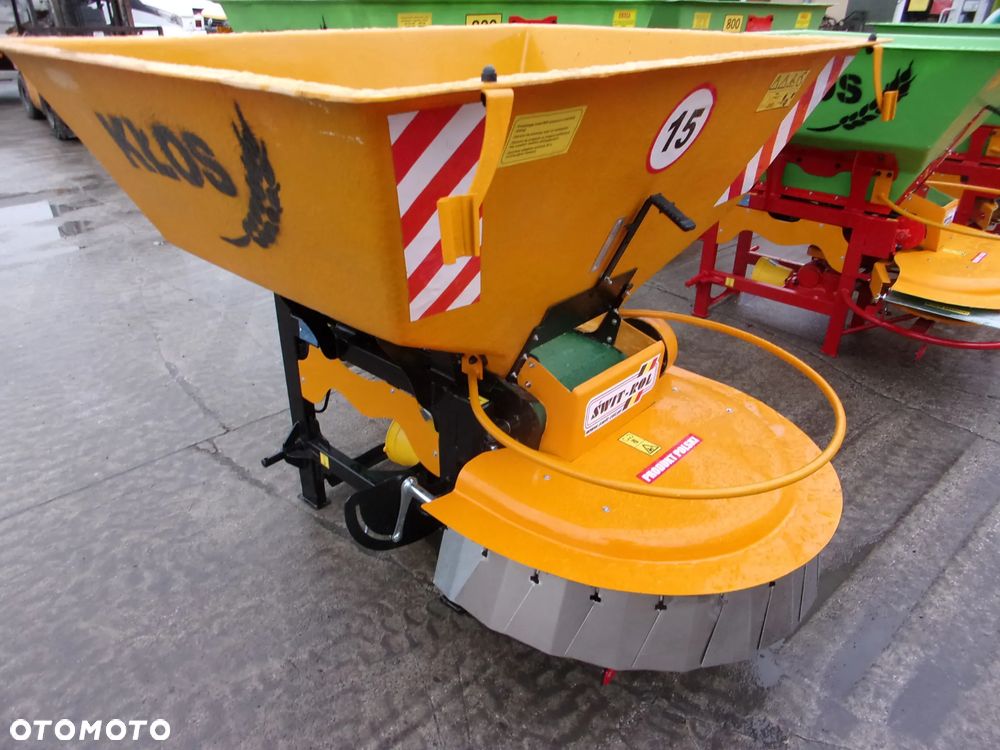 Pronar Posypywarka T-130, T-131, T-132, Piaskarka, Solarka, Rozsiewacz wapna i nawozów RCW, Piaskarka komunalna, solarka rozsiewacz piasku soli KŁOS, Rozsiewacz komunalny N 065 POM Augustów, Pług odśnieżny prosty, łamany, strzałka Ursus, Inter-Tech, Pronar - 21