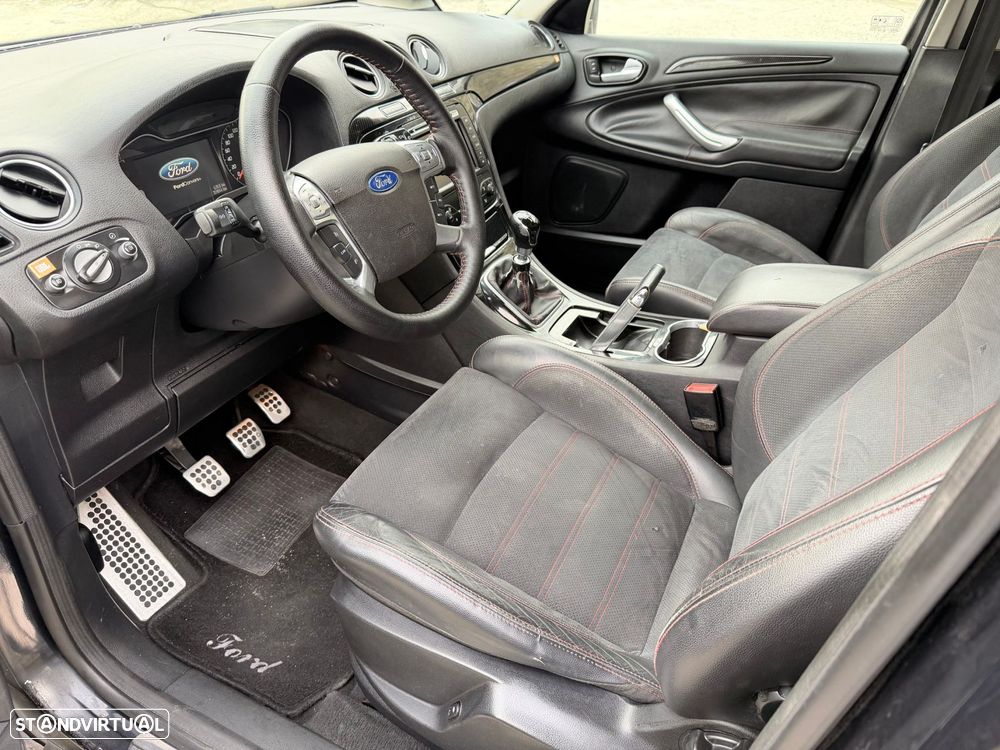 Ford S-Max 2.0 TDCi Titanium 7L - 7