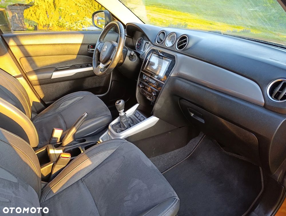 Suzuki Vitara 1.6 (4x2) Comfort+ - 9