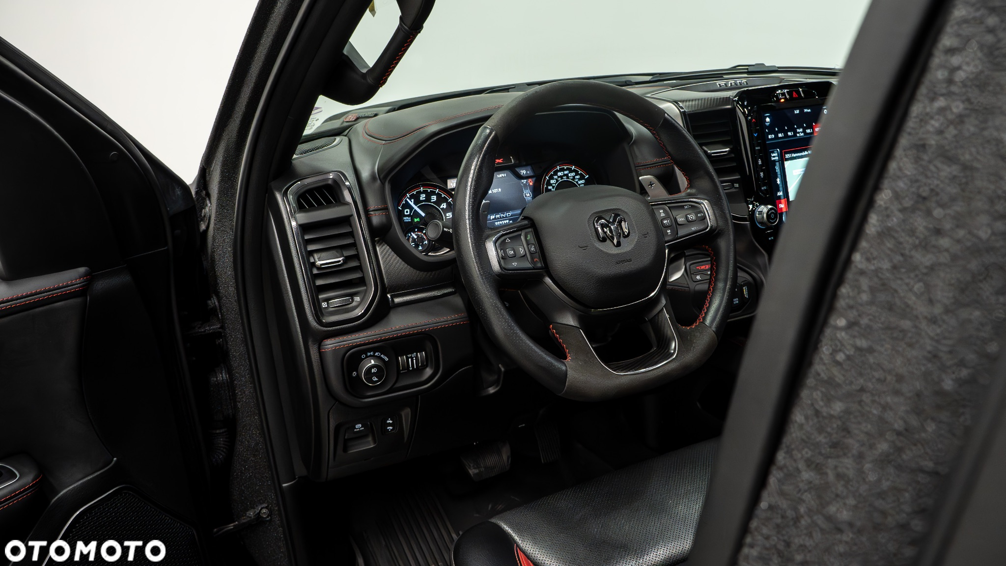 RAM 1500 TRX - 12