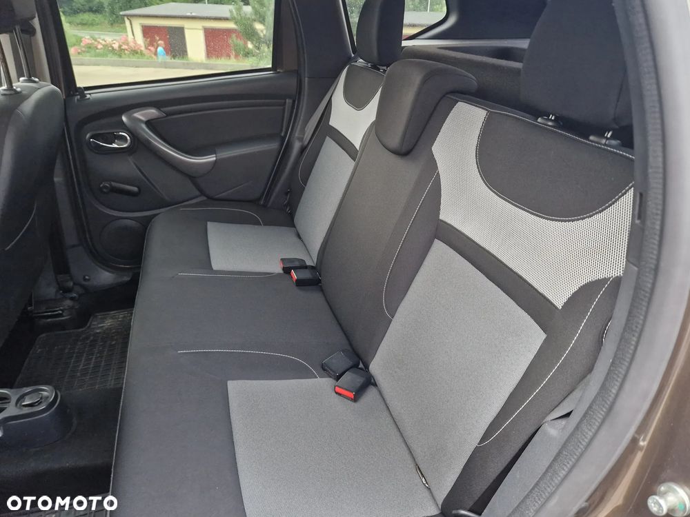 Dacia Duster 1.6 SCe Ambiance S&S - 12