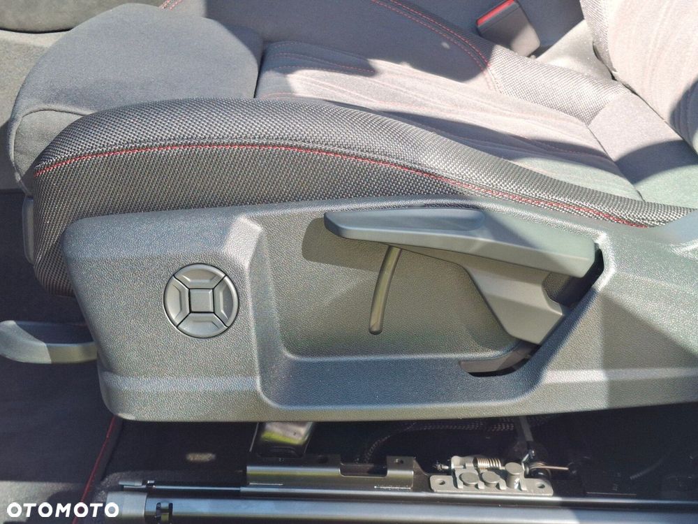 Audi Q3 Sportback - 30
