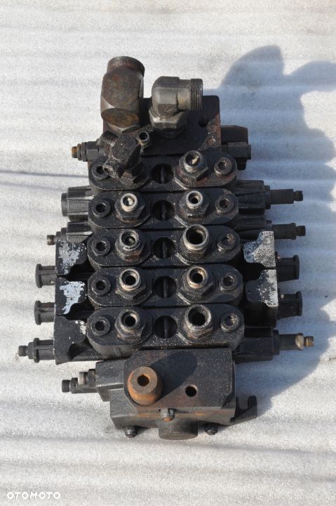 ROZDZIELACZ Manitou MT 732