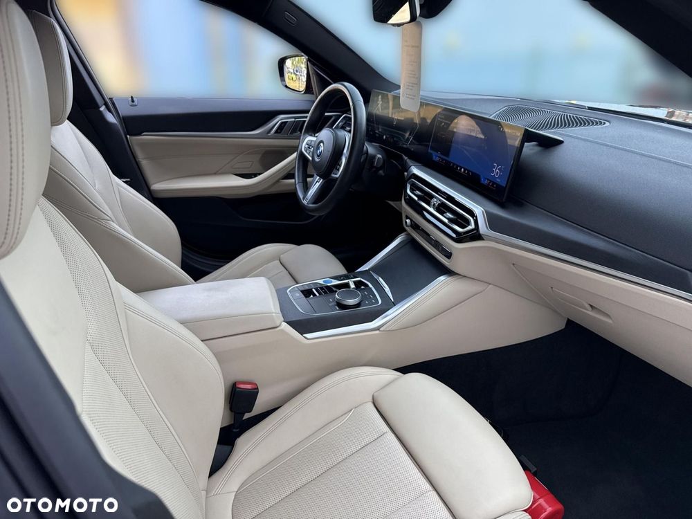BMW i4 - 7