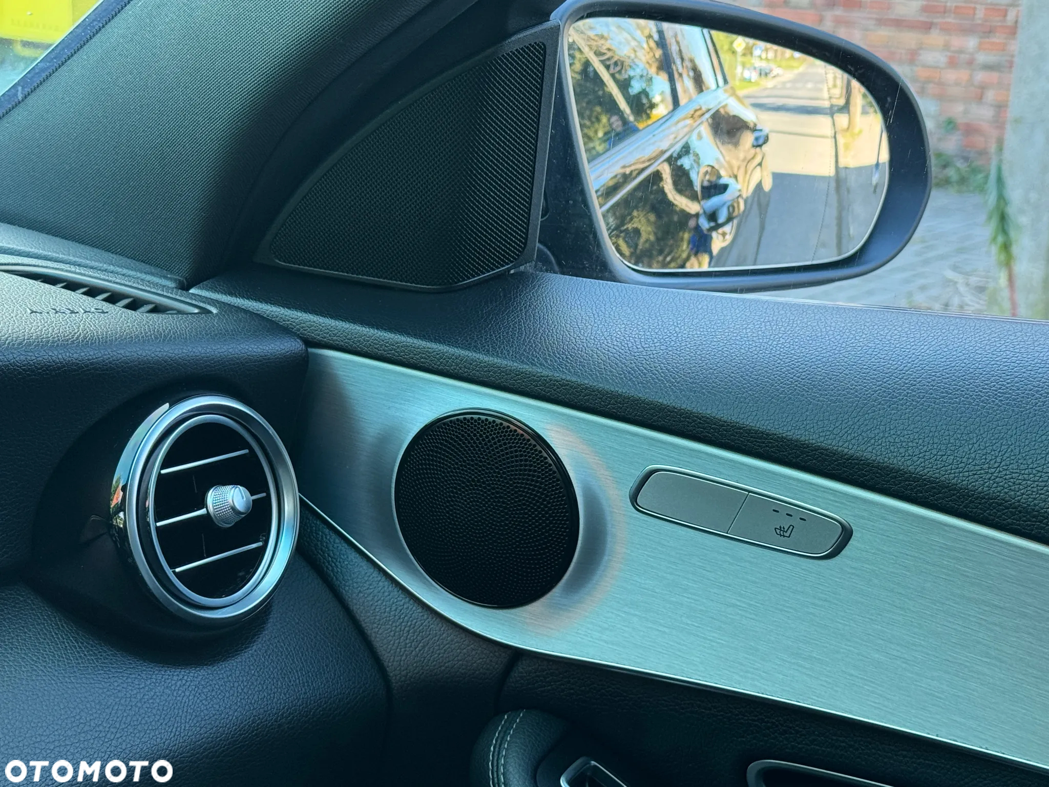Mercedes-Benz Klasa C 180 (BlueTEC) d 7G-TRONIC AMG Line - 35