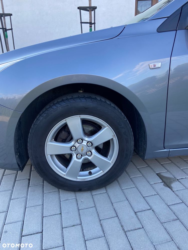 Chevrolet Cruze 1.8 LT+ - 14