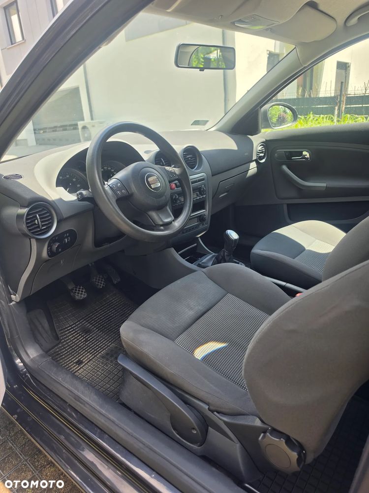 Seat Ibiza SC 1.4 16V Style - 7
